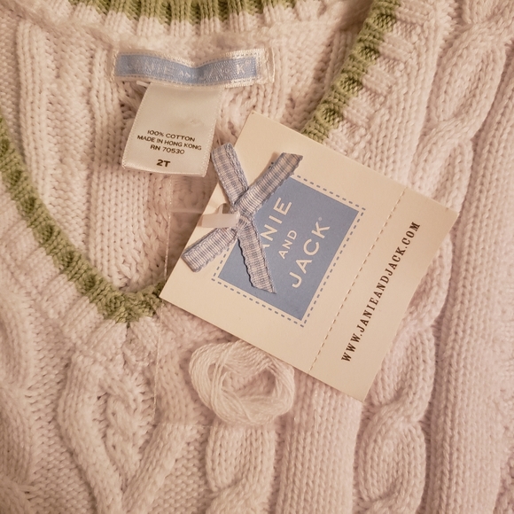 3/$20 NWT Janie & Jack White Sweater vest - Picture 3 of 4